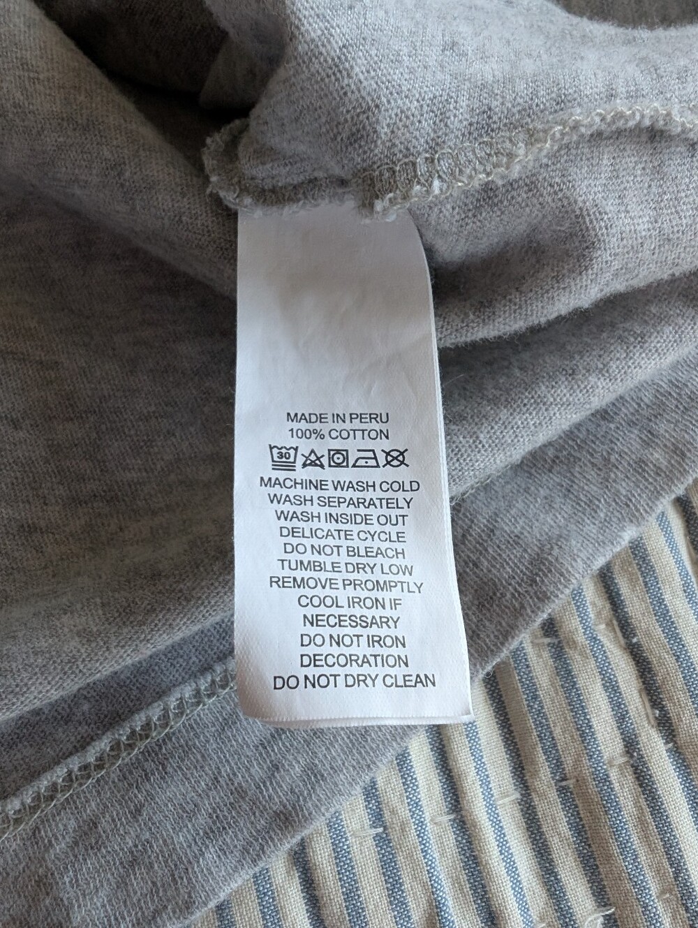 Kate Spade Wink Face Cotton T-shirt Grey XL - Picture 4 of 6